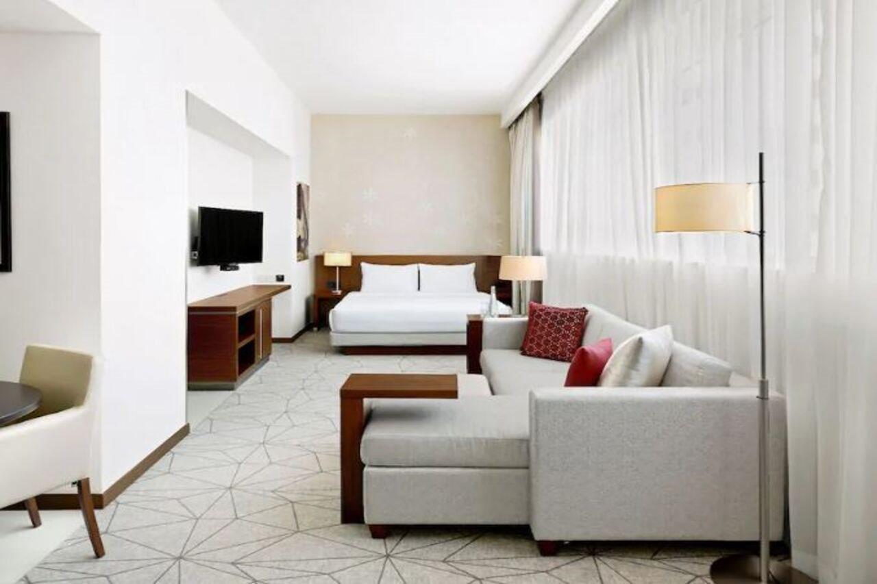Hyatt Place Dubai Al Rigga Residences Εξωτερικό φωτογραφία
