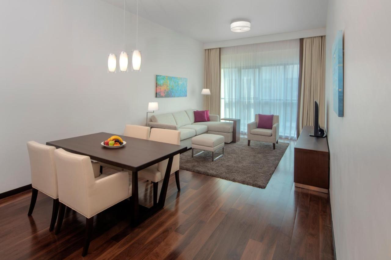 Hyatt Place Dubai Al Rigga Residences Εξωτερικό φωτογραφία